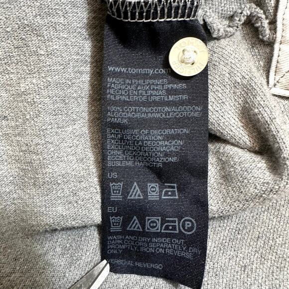 Vintage Tommy Hilfiger Men’s Logo Polo Gray Rugby Golf Sporty Sz Large Blokecore - Picture 9 of 9